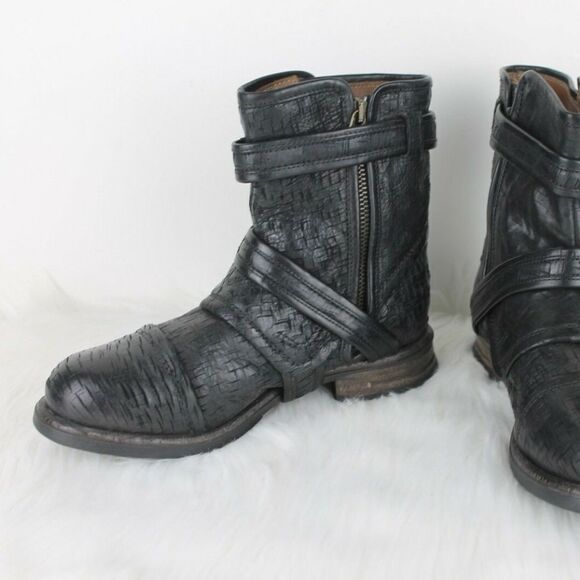 UGG COLLECTION ELISABETA WEAVE MOTO BUCKLE BOOTS - Picture 4 of 8